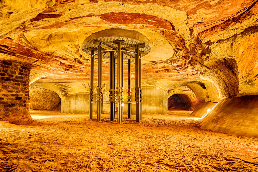 SANDSTEINHÖHLE